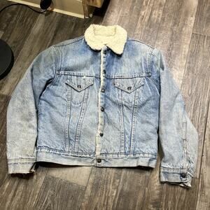 Vintage Levi’s Sherpa Lined Denim Trucker Jacket Men Size 42 Blue USA Made